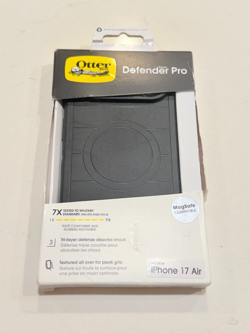 OtterBox Defender Series Pro Case - Black - iPhone Air - New in Box